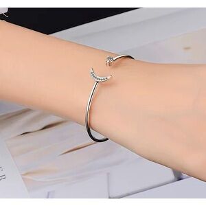 NEW Thin Women's Dainty Moon‎ & Star 925 Silver Bracelet, Adjustable